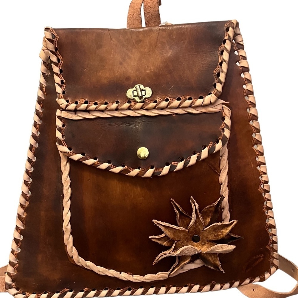 NWOT ONE OF A KIND LEATHER BACKPACK, BAG BROWN‎ AND TAN